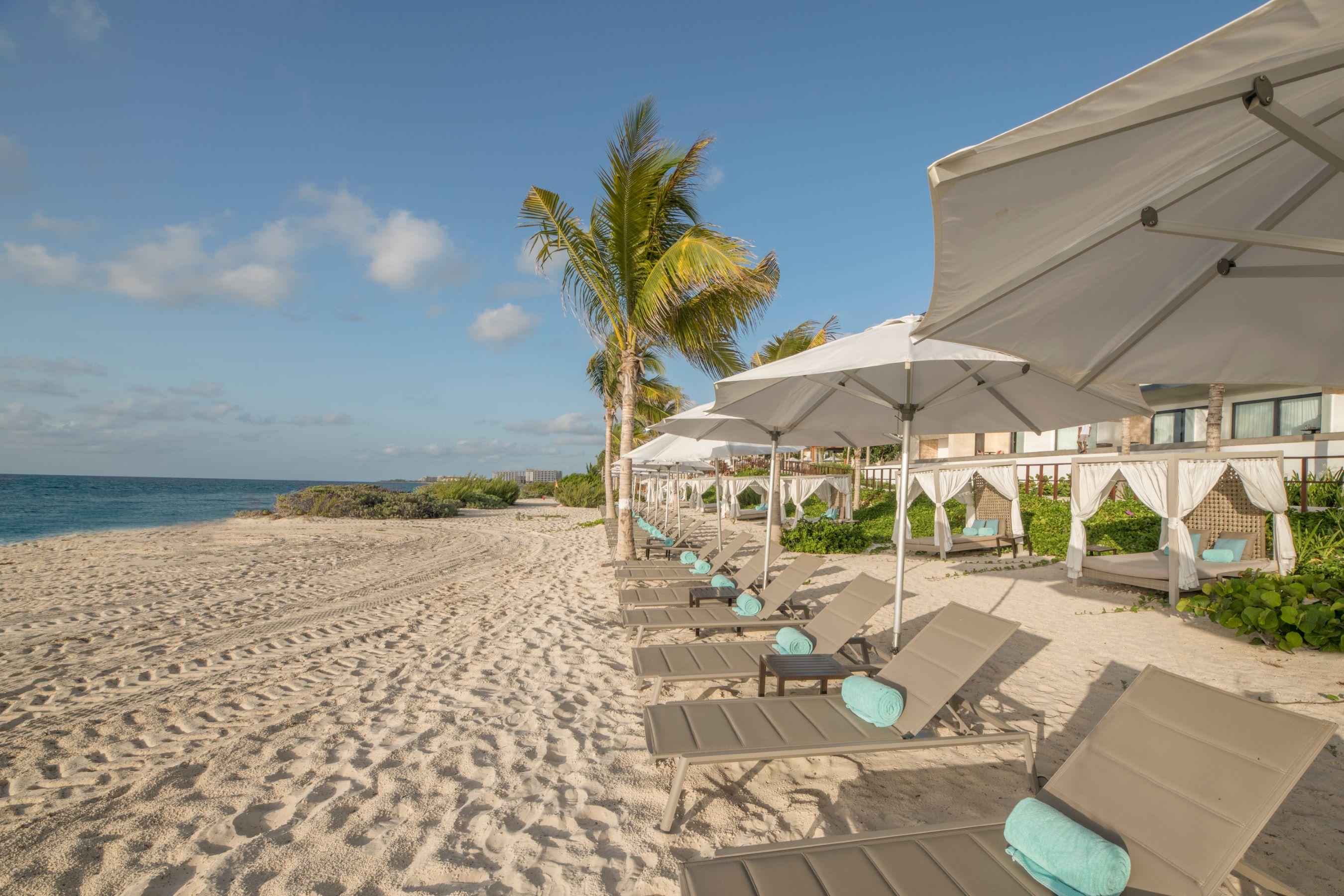 Haven Riviera Cancun (Adults Only) Alfredo V. Bonfil Exterior foto Beach at The Shore Club