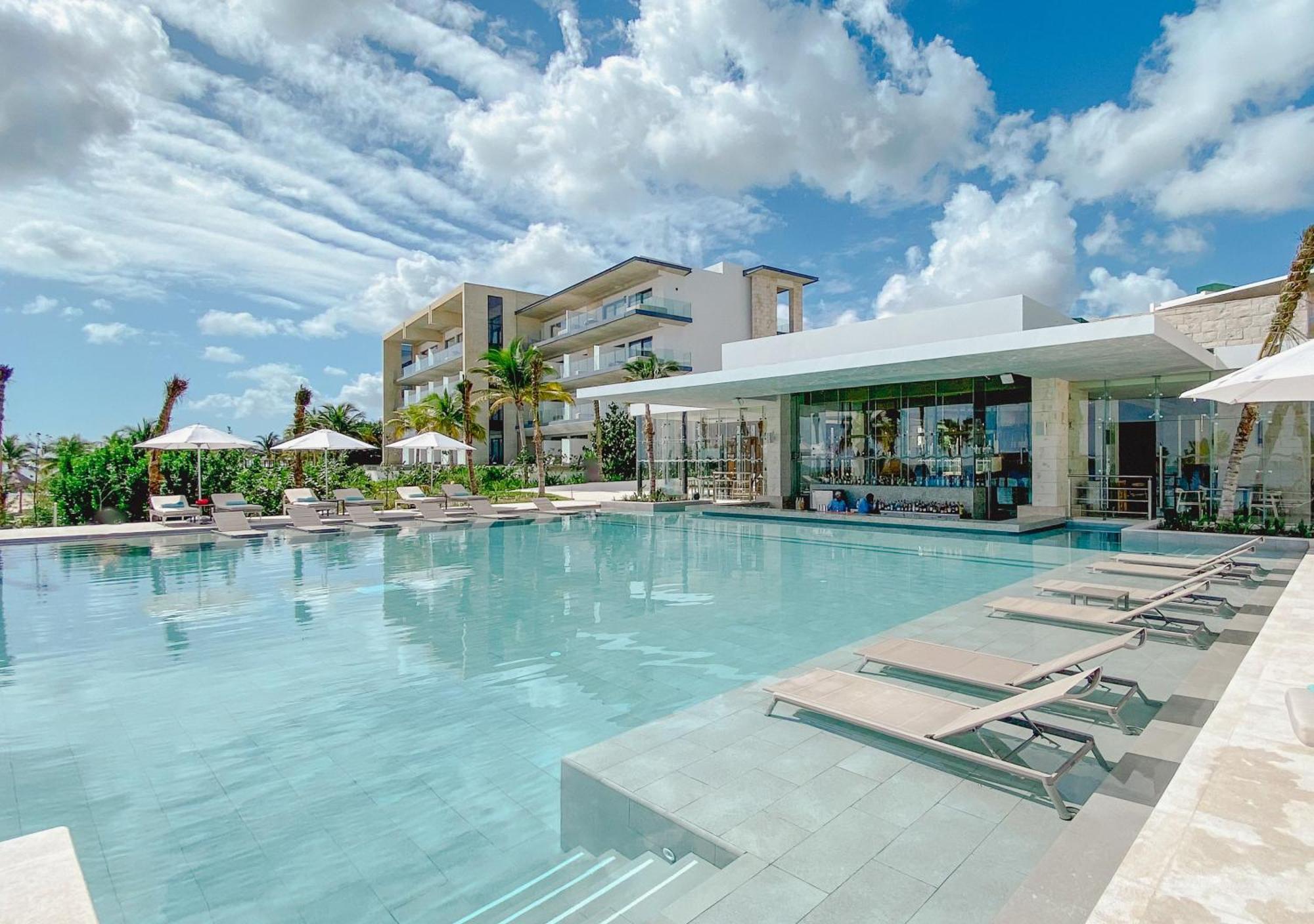 Haven Riviera Cancun (Adults Only) Alfredo V. Bonfil Exterior foto The Fives Beach Hotel & Residences
